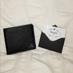 Prada Wallet with Certificate of Authenticity